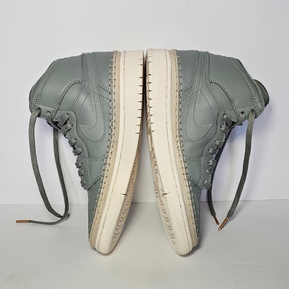 Jordan 1 Retro High Mica Green/ Metallic Red Bronze Sail - US Women's 7.5 Shoes - Picture 5 of 8